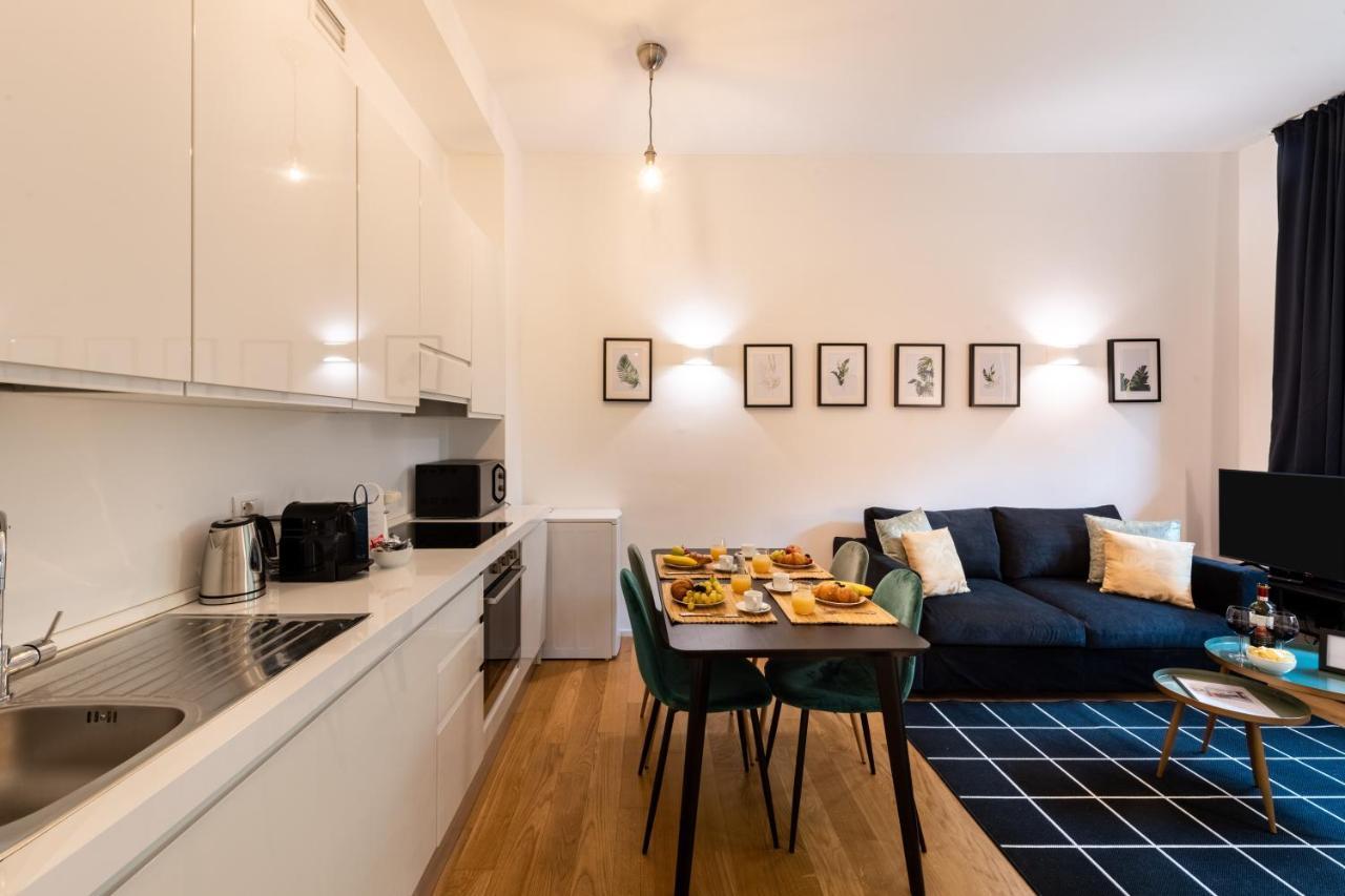 Sweett - Cozy Duomo Apartment มิลาน ภายนอก รูปภาพ
