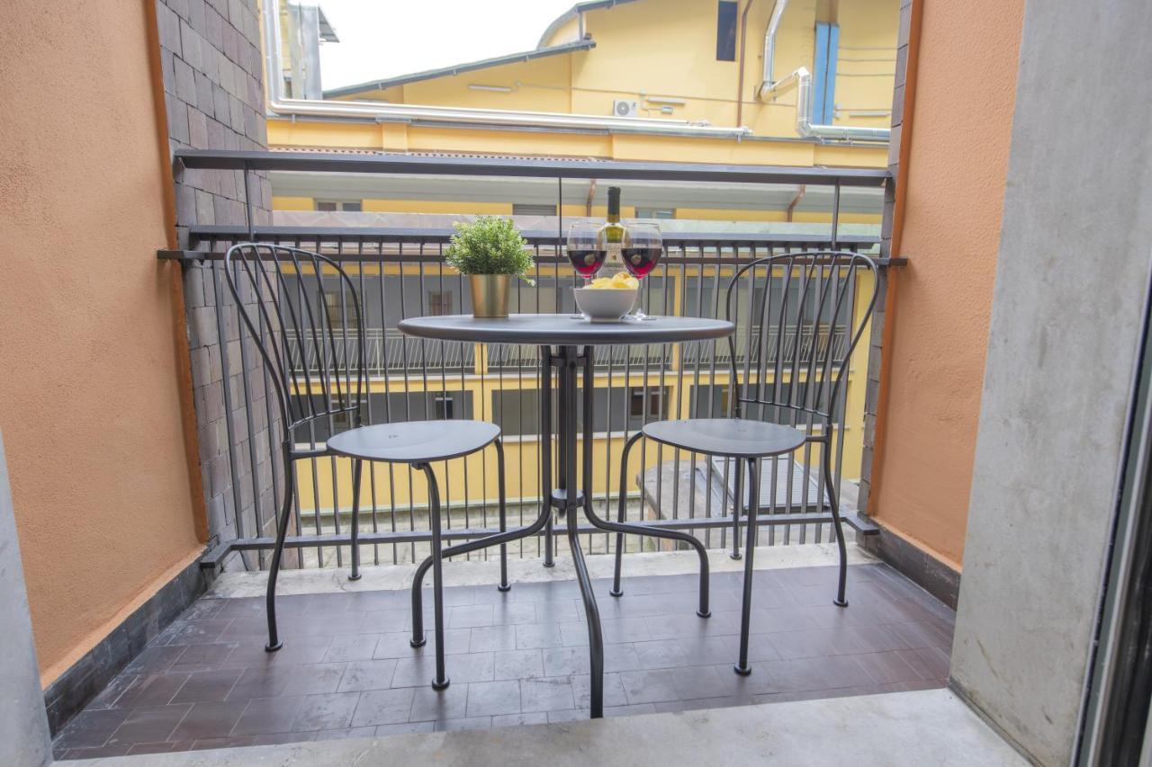 Sweett - Cozy Duomo Apartment มิลาน ภายนอก รูปภาพ